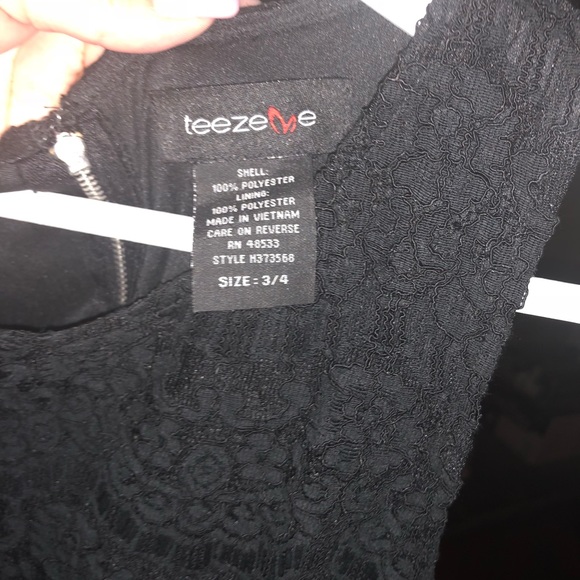 Knee length formal dress - Picture 6 of 6